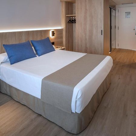 Hotel Mar Blau Calella Extérieur photo