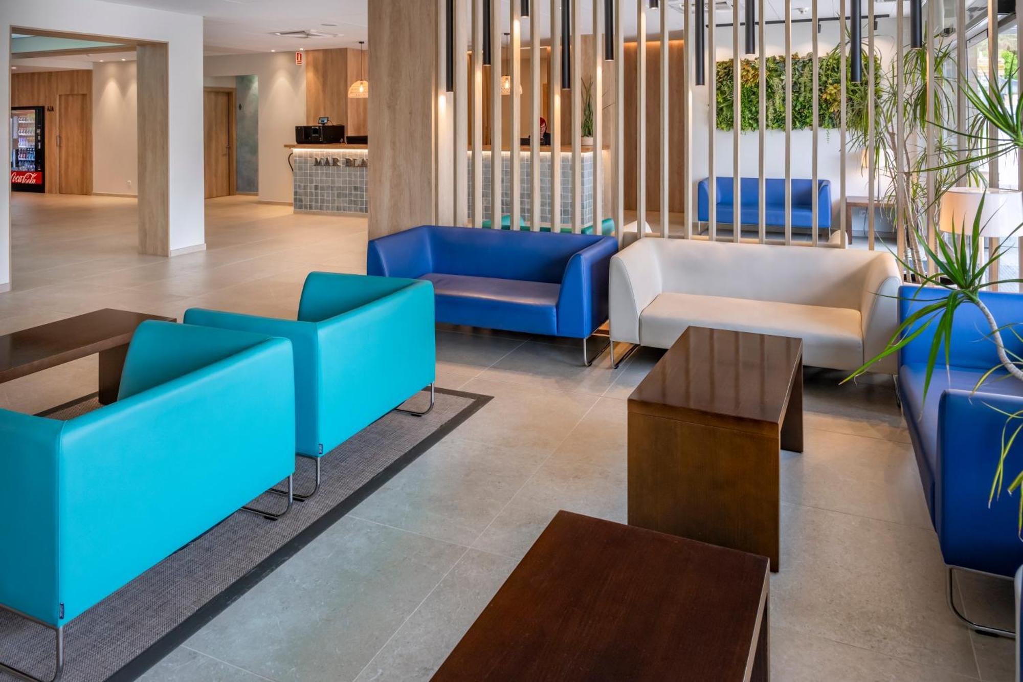 Hotel Mar Blau Calella Extérieur photo