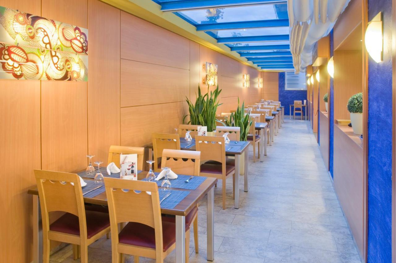 Hotel Mar Blau Calella Extérieur photo